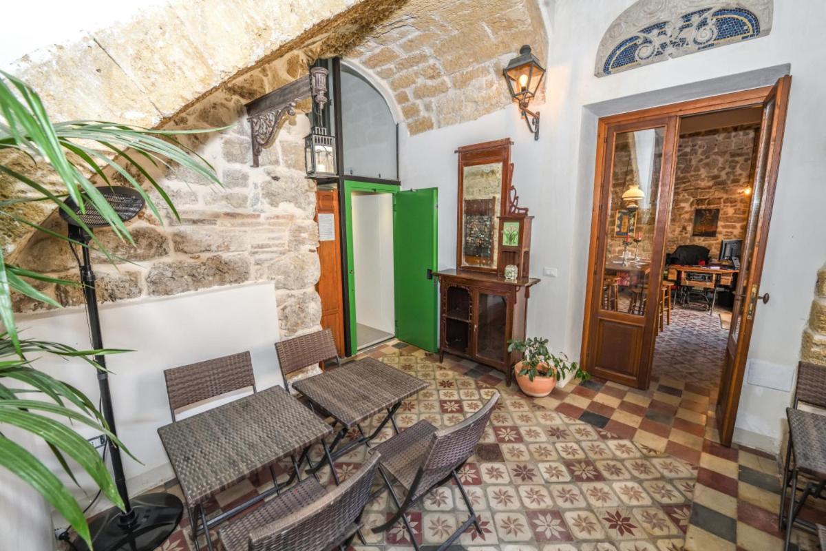 Locanda Sette Fate Spa E Solarium Palermo Exteriör bild