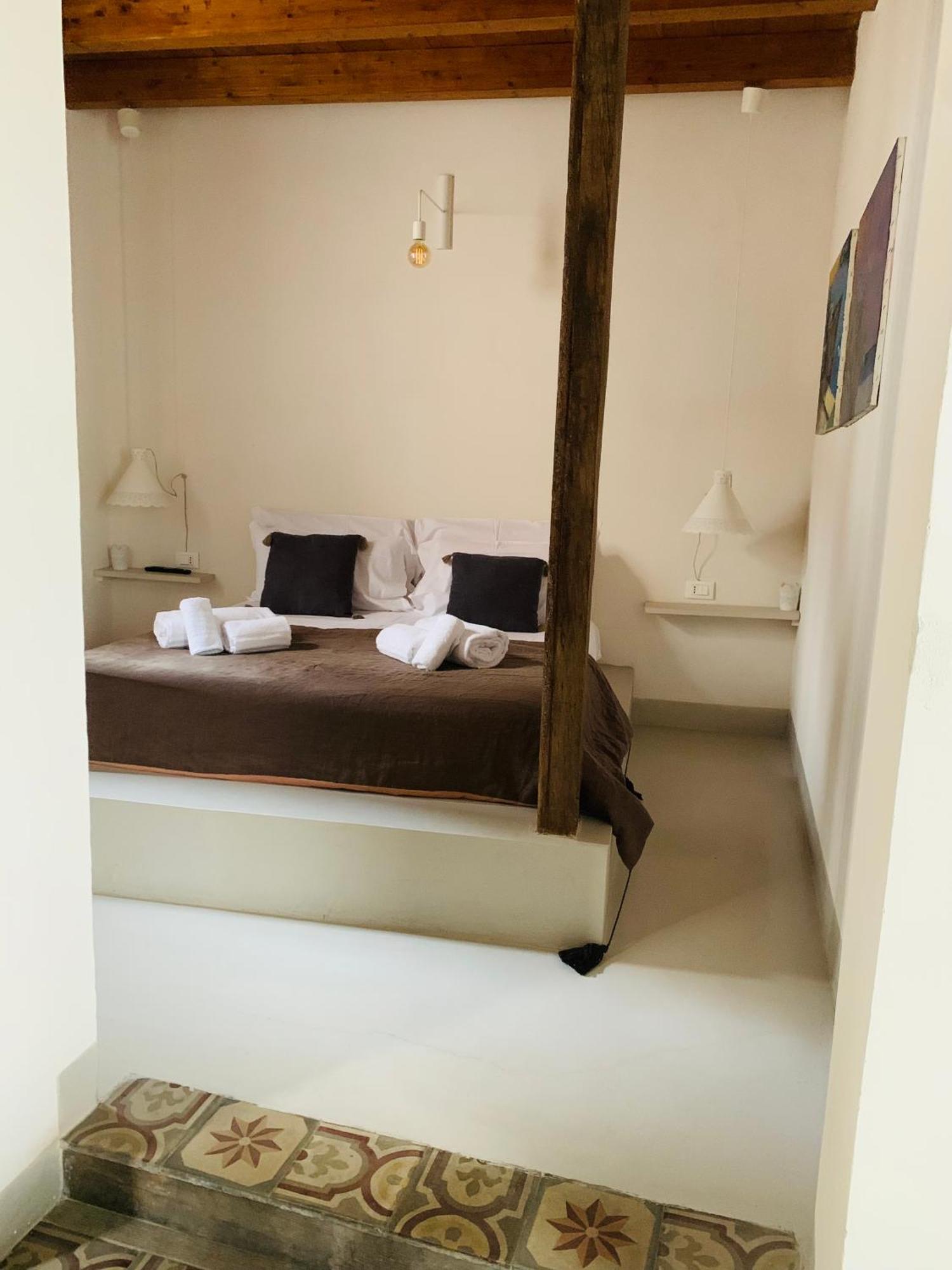 Locanda Sette Fate Spa E Solarium Palermo Exteriör bild