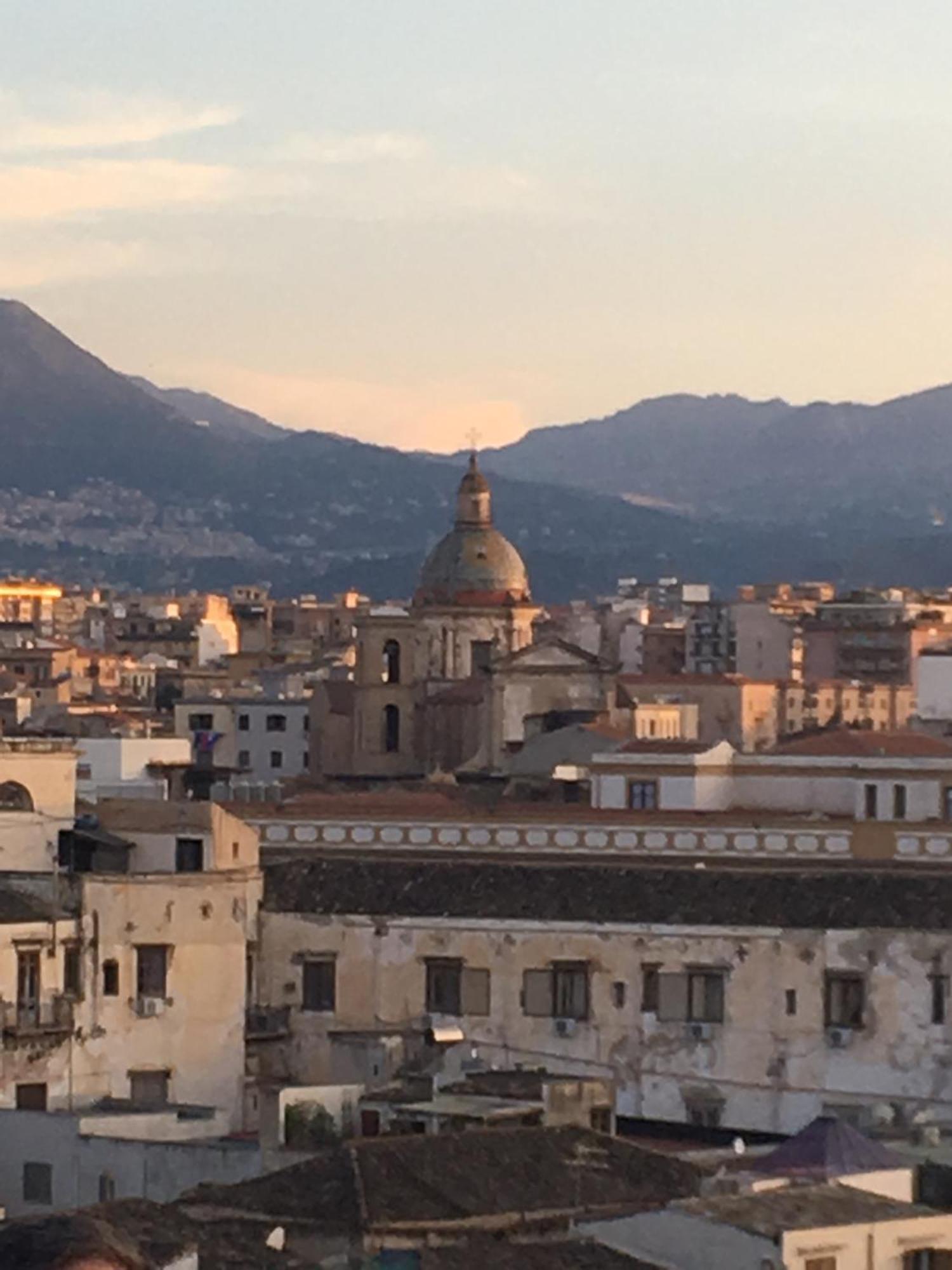 Locanda Sette Fate Spa E Solarium Palermo Exteriör bild